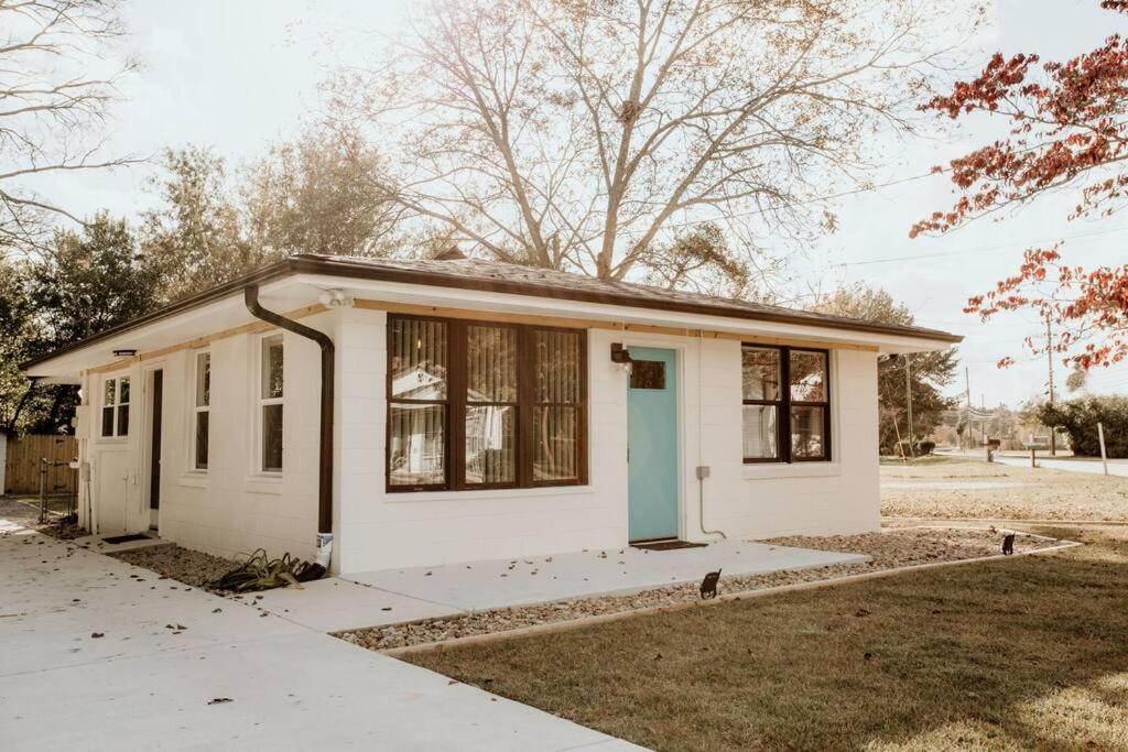 The Turquoise Door Modern Rustic In Town Of Lexington别墅 外观 照片